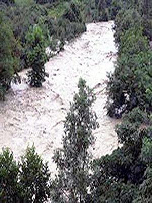 Çaya da, düştü, tutamadım, kolunu türküsünün öyküsü